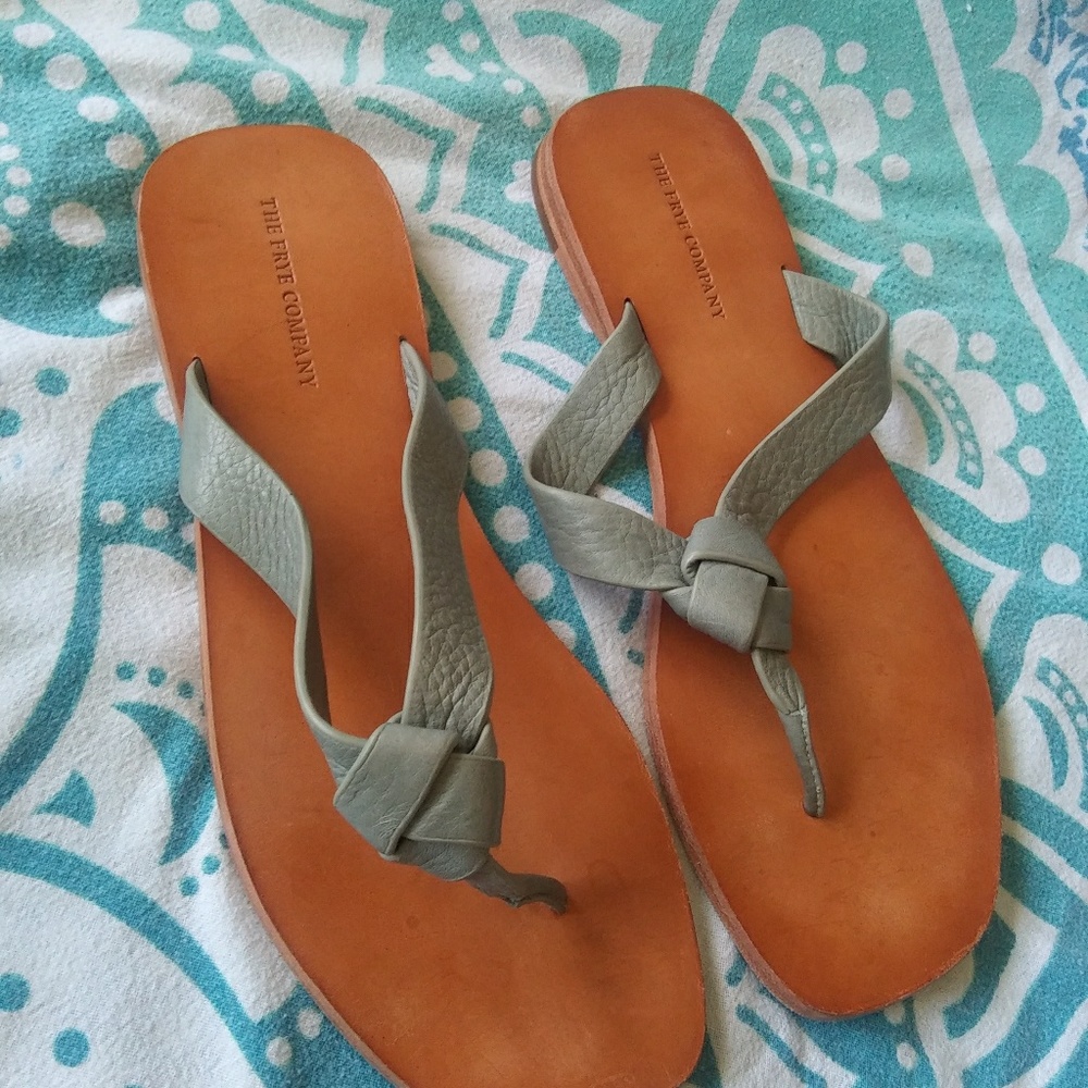 Frye Perry Knot Thong Sandal size 7